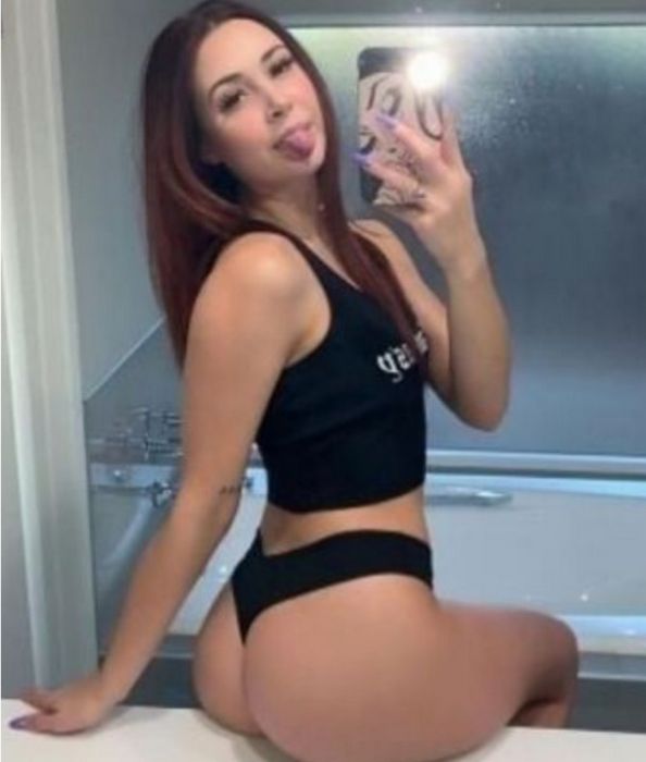 Куртизанки на вечер: Искусство выбора в мире Telegram Куртизанки на вечер: Искусство выбора в мире Telegram